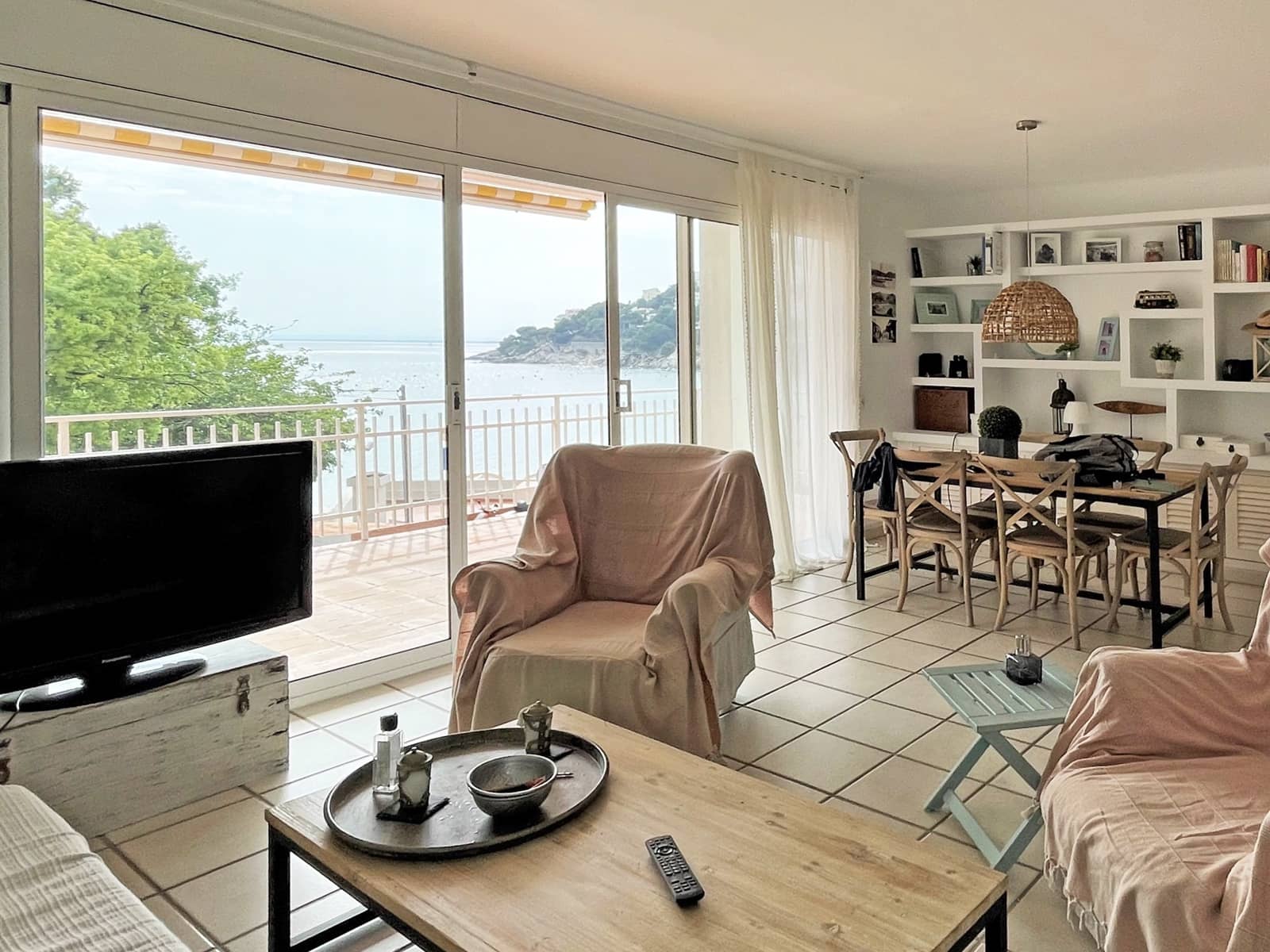 9 soveværelse Lejlighed til salg i Roses med garage - € 1.850.000 (Ref: 9005696)