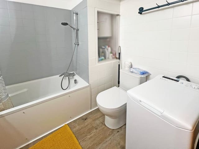1 sypialnia Apartament na sprzedaż w Santa Margarida, Roses - 110 000 € (Ref: 9005697)