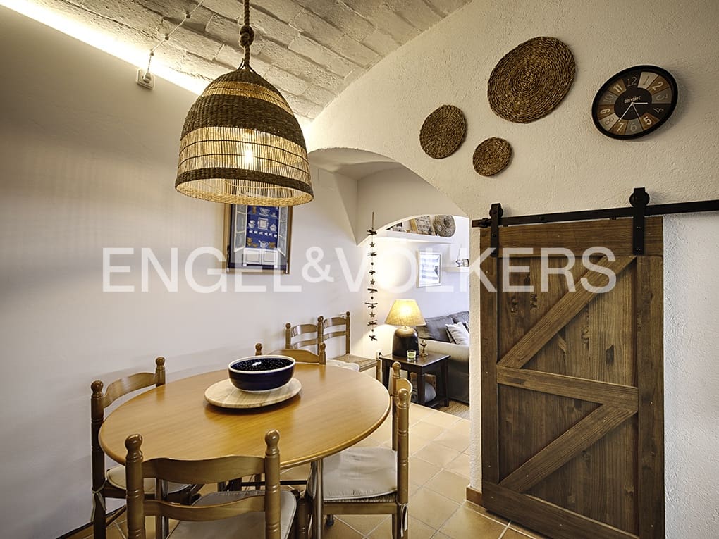 3 soveværelse Byhus til salg i Cadaques - € 650.000 (Ref: 9005700)