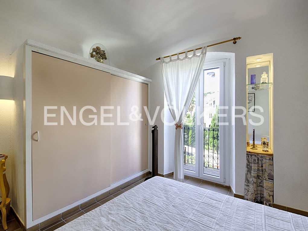 3 soveværelse Byhus til salg i Cadaques - € 650.000 (Ref: 9005700)