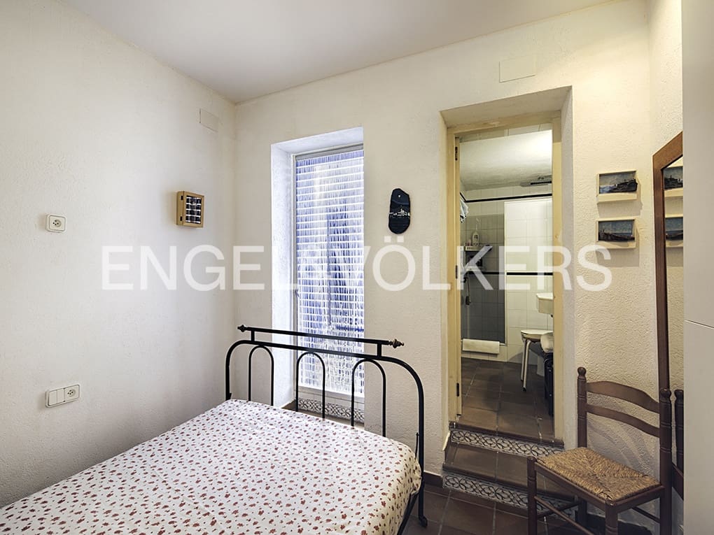 3 soveværelse Byhus til salg i Cadaques - € 650.000 (Ref: 9005700)