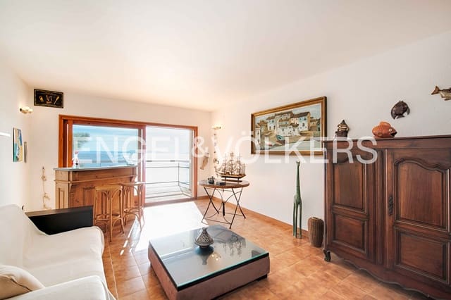 4 bedroom Terraced Villa for sale in Roses with pool garage - € 640,000 (Ref: 9005704)