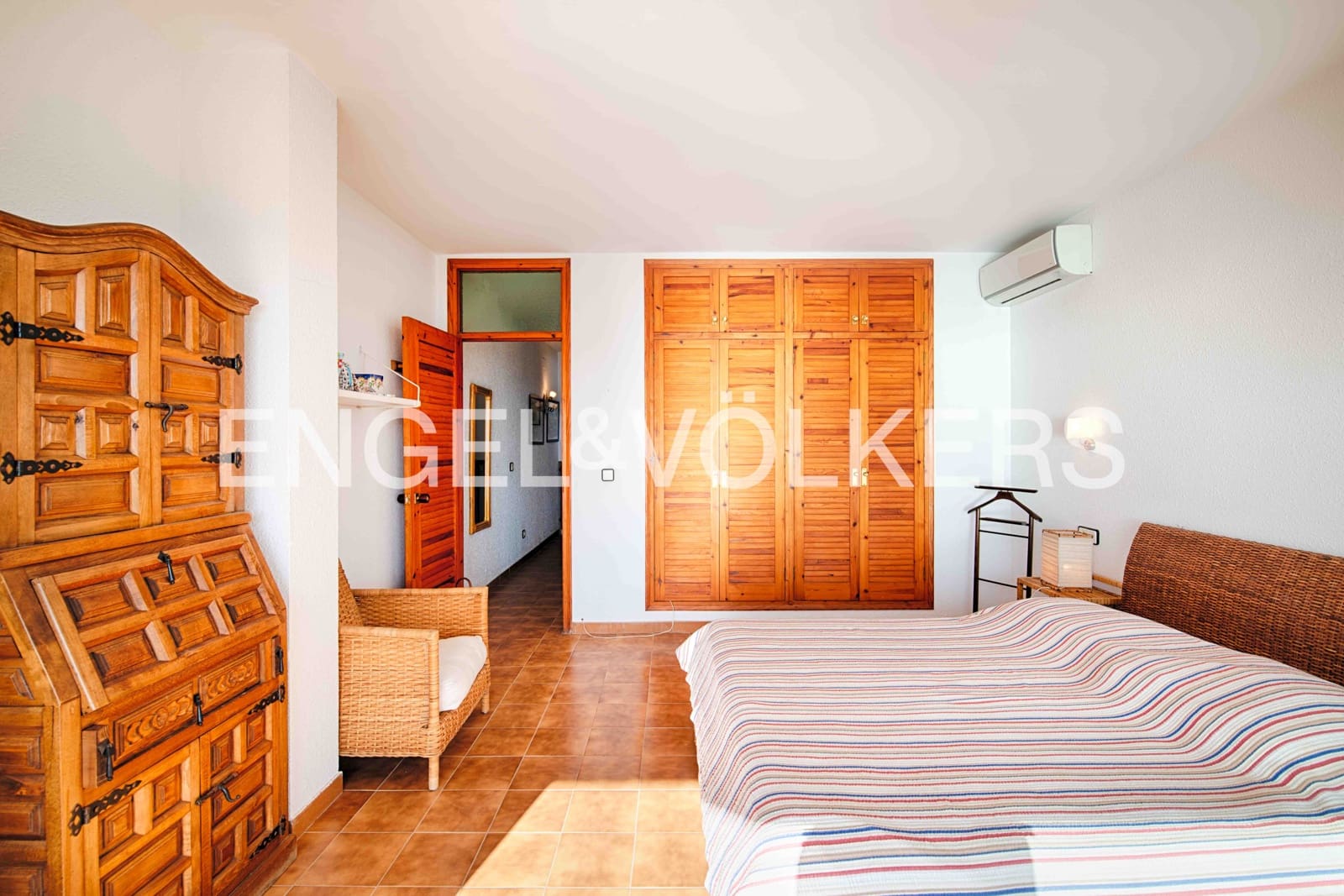 4 soveværelse Rækkehus til salg i Roses med swimmingpool garage - € 640.000 (Ref: 9005704)