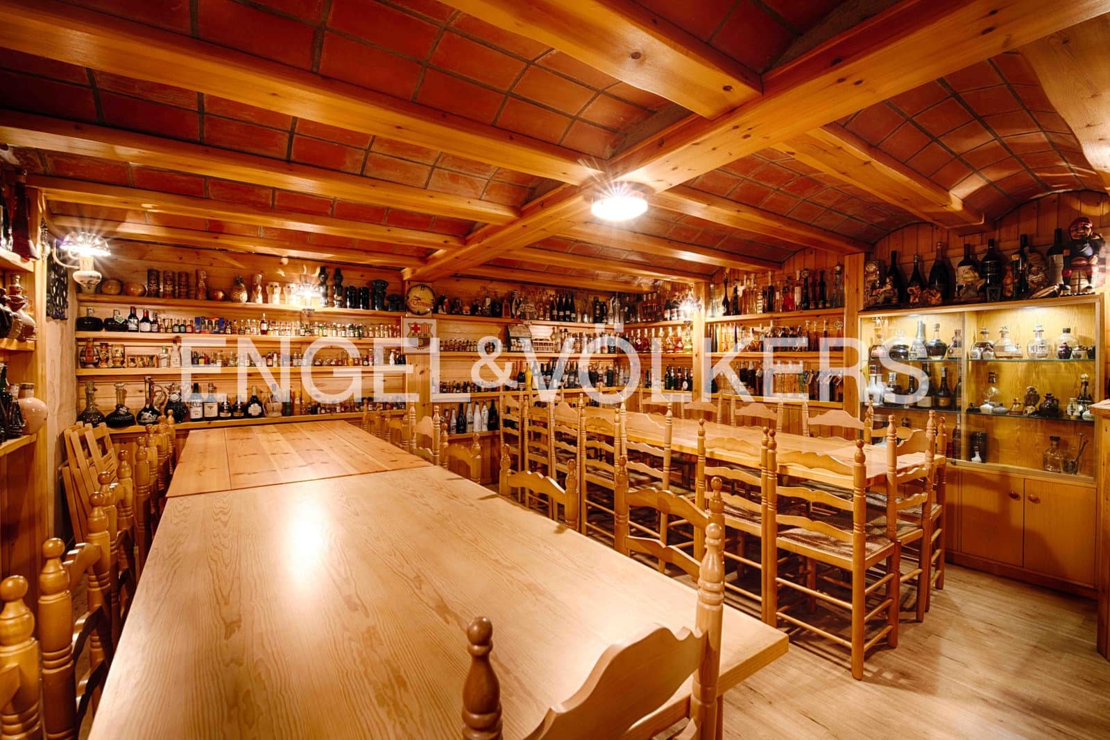 4 sovrum Villa till salu i Roses med garage - 598 000 € (Ref: 9005705)