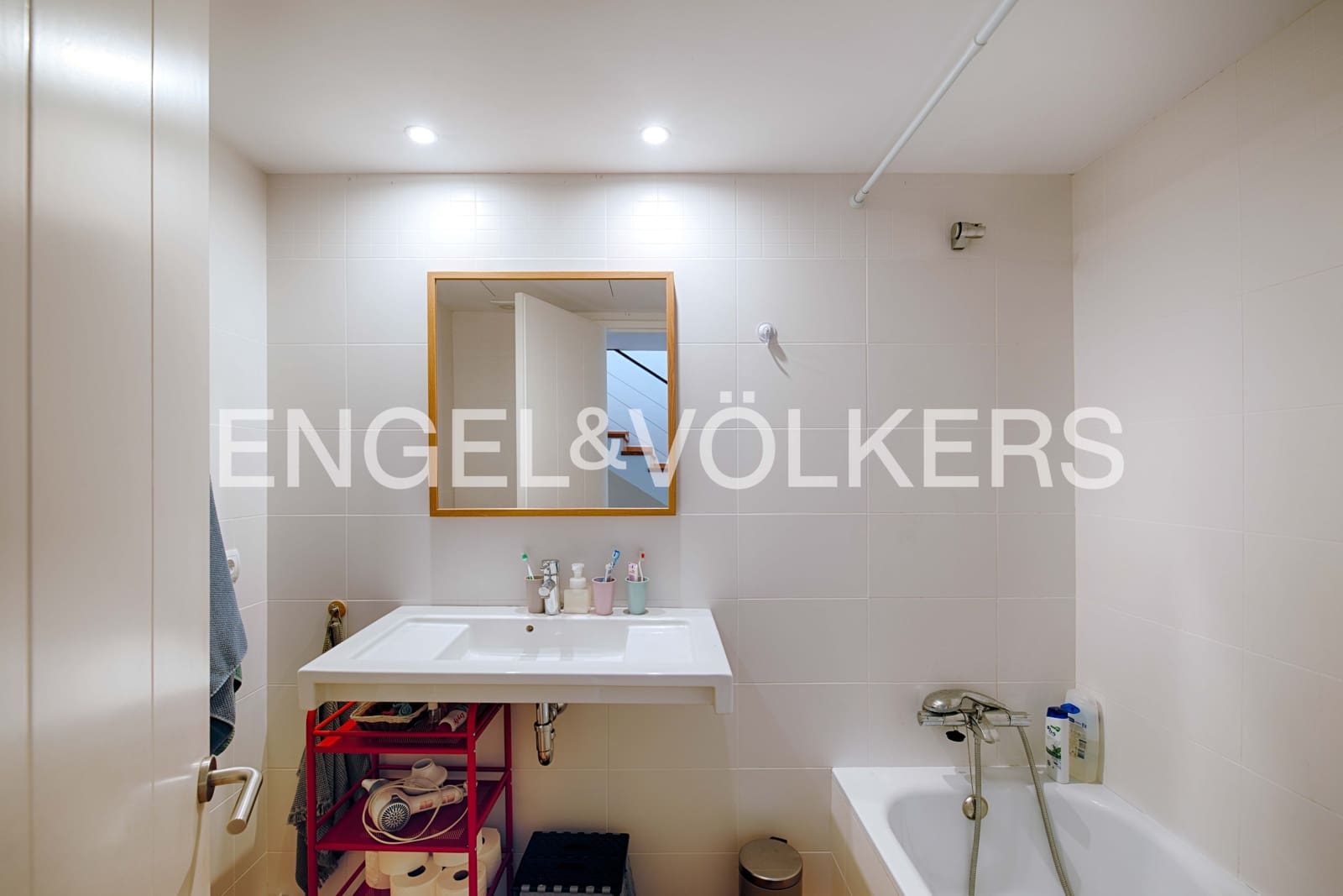 4 bedroom Terraced Villa for sale in Cadaques with garage - € 1,150,000 (Ref: 9005707)