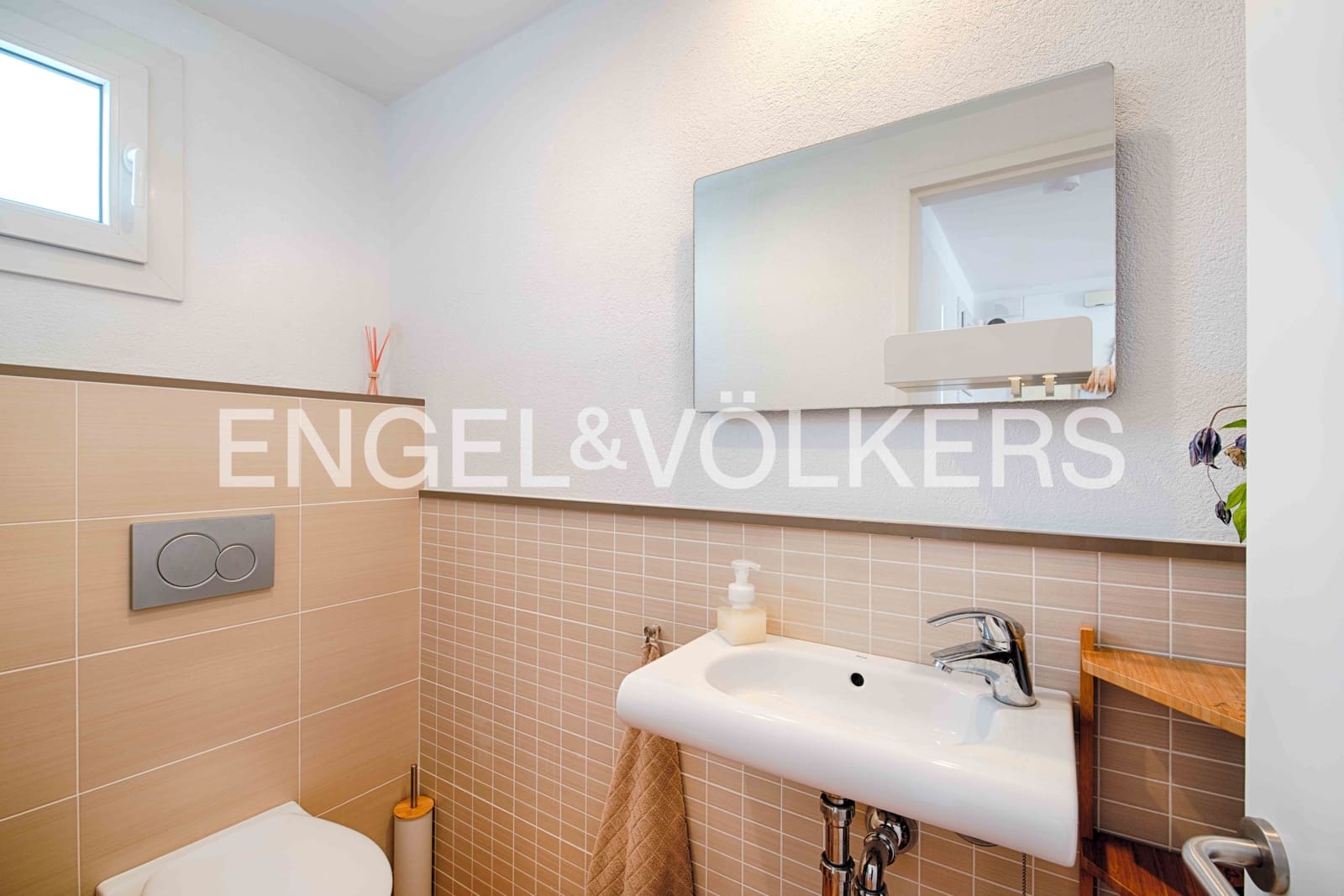 4 bedroom Terraced Villa for sale in Cadaques with garage - € 1,150,000 (Ref: 9005707)