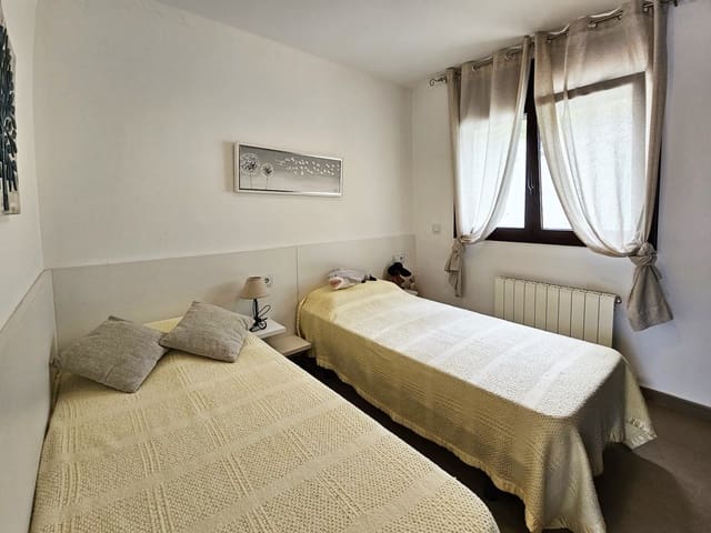 5 bedroom Villa for sale in Pau with pool garage - € 1,500,000 (Ref: 9005710)