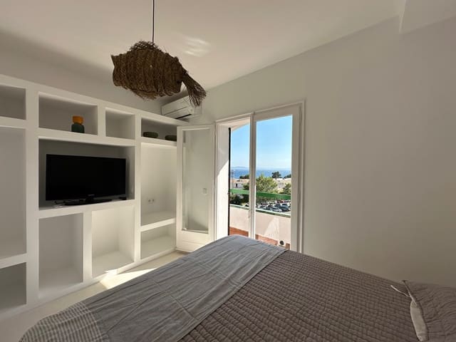 3 soverom Hus til salgs i Roses med garasje - € 460 000 (Ref: 9005712)