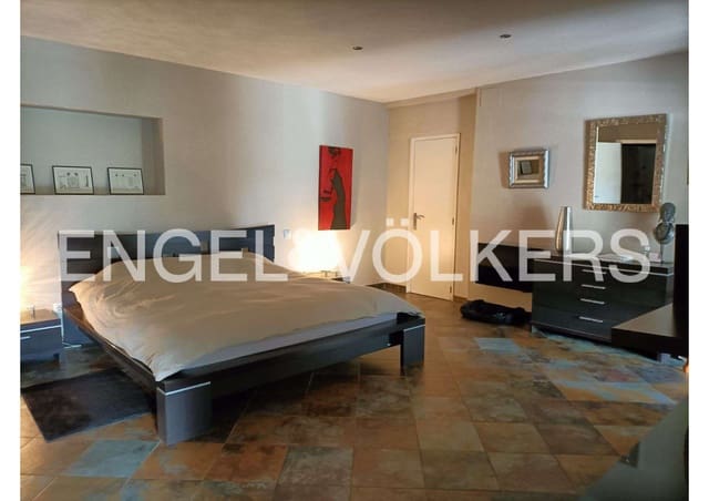 6 sovrum Villa till salu i Colera med pool garage - 660 000 € (Ref: 9005715)