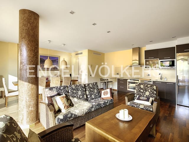 8 soveværelse Byhus til salg i Vilafant med swimmingpool garage - € 630.000 (Ref: 9005716)