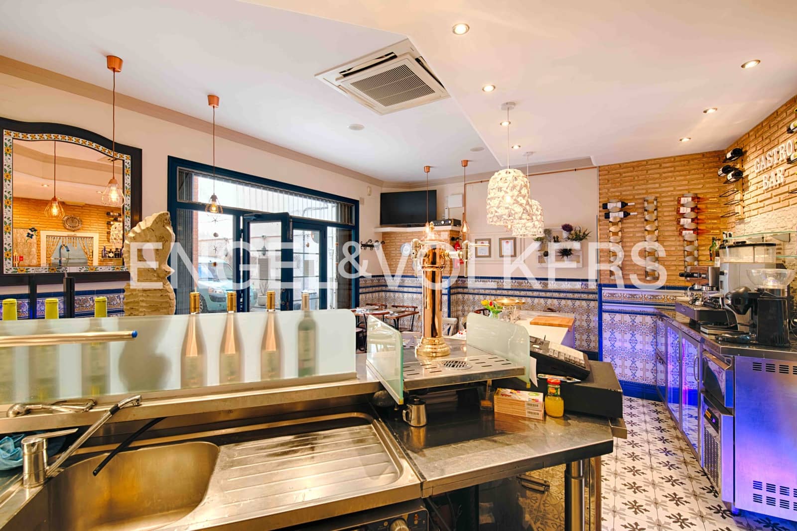 Erhverv til salg i Llanca - € 135.000 (Ref: 9005717)