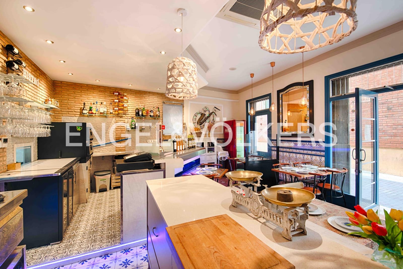 Erhverv til salg i Llanca - € 135.000 (Ref: 9005717)