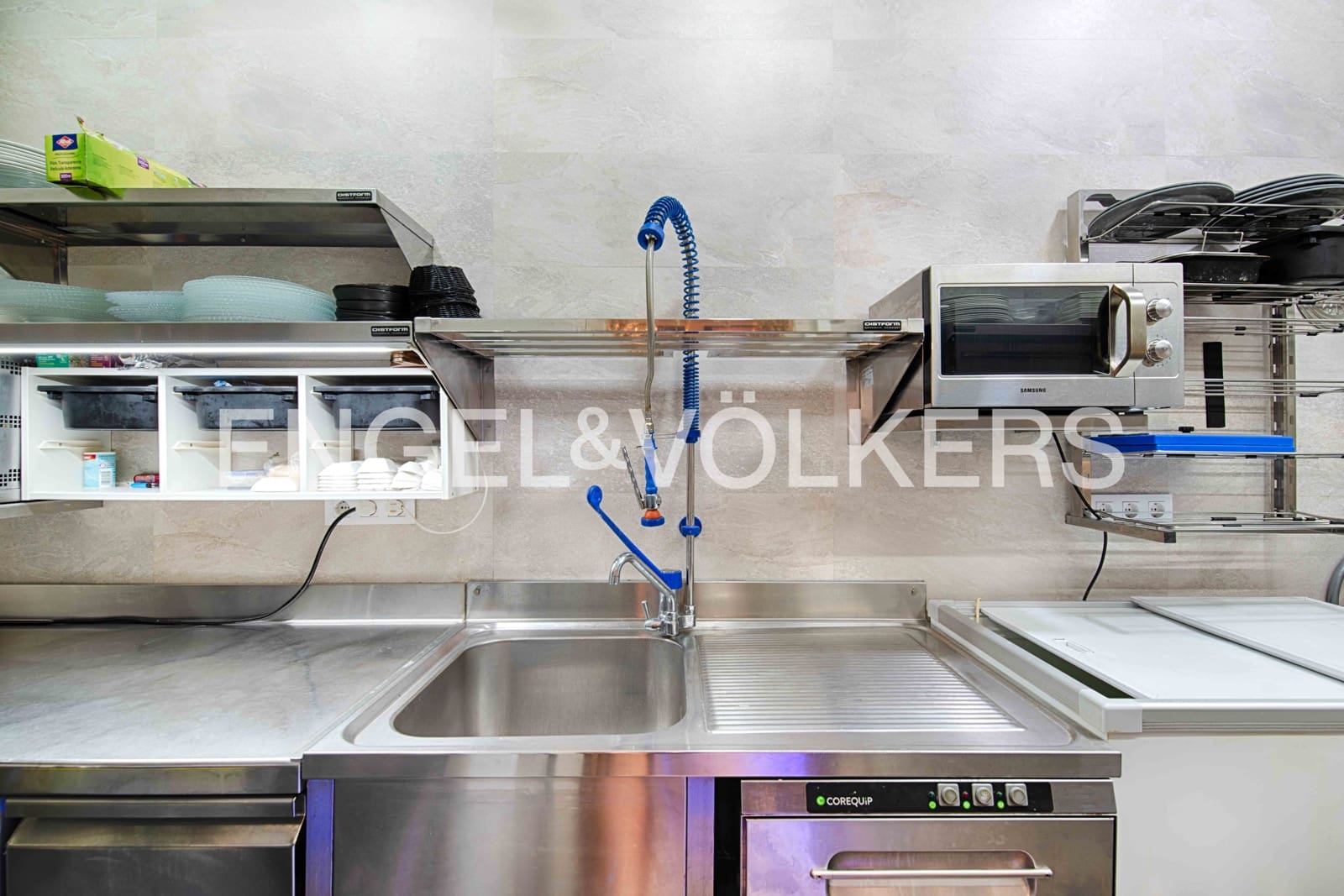 Erhverv til salg i Llanca - € 135.000 (Ref: 9005717)