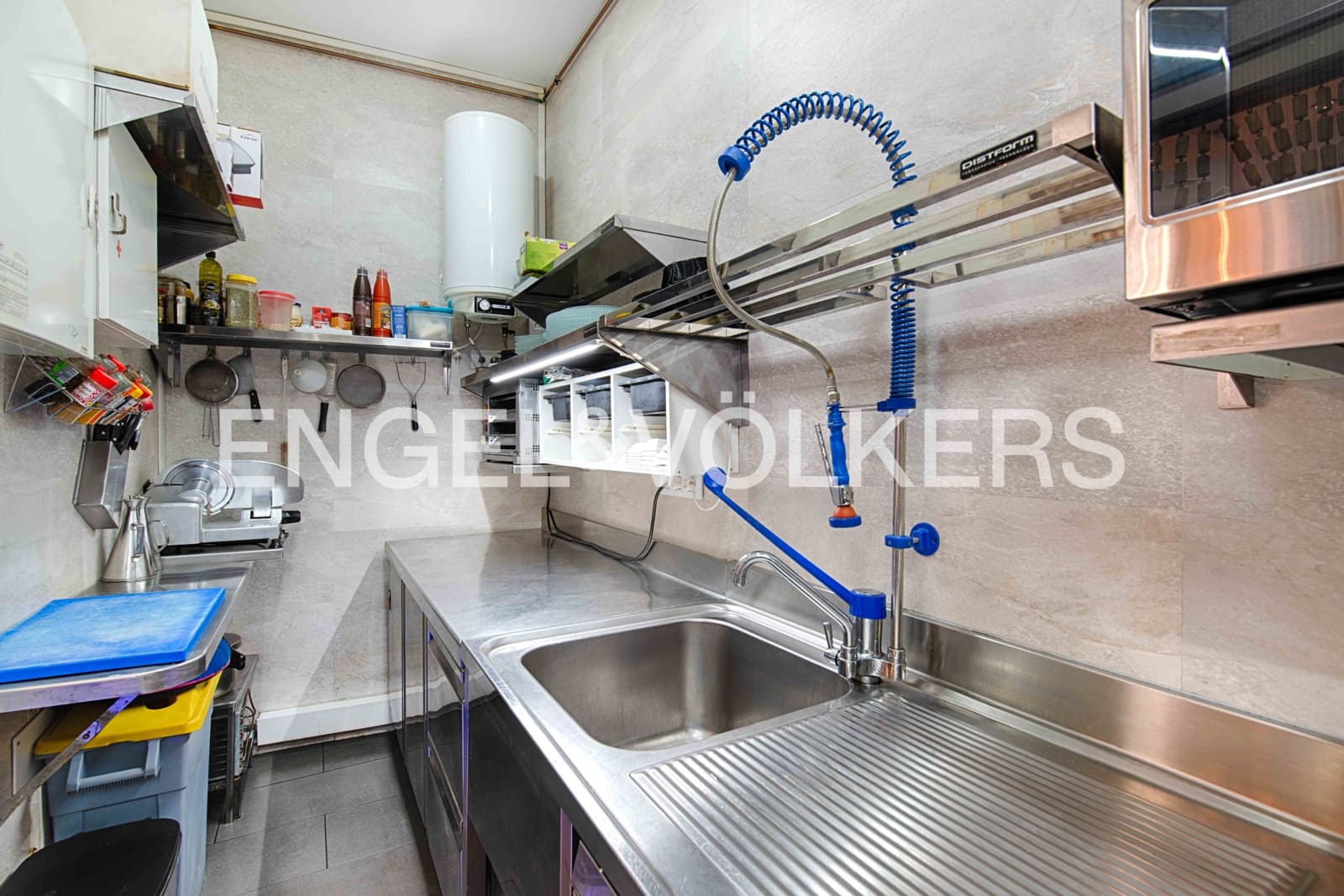 Erhverv til salg i Llanca - € 135.000 (Ref: 9005717)