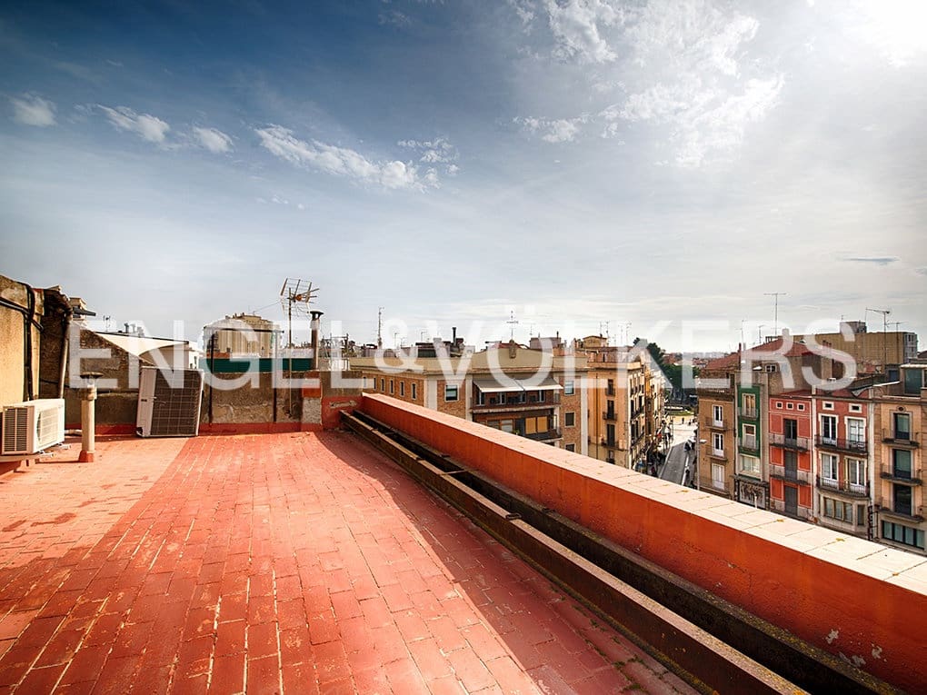 2 sovrum Villa till salu i Figueres - 1 100 000 € (Ref: 9005721)