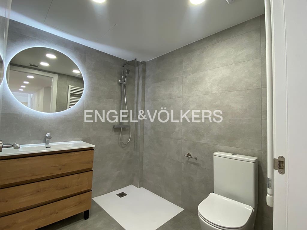 3 Zimmer Apartment zu verkaufen in Llanca mit Garage - 251.000 € (Ref: 9005726)