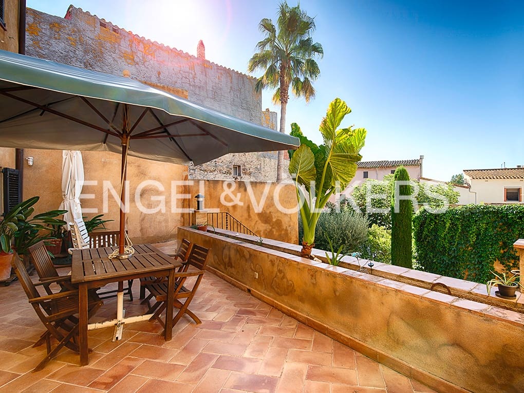 5 soveværelse Rækkehus til salg i Castello d'Empuries med garage - € 1.250.000 (Ref: 9005731)