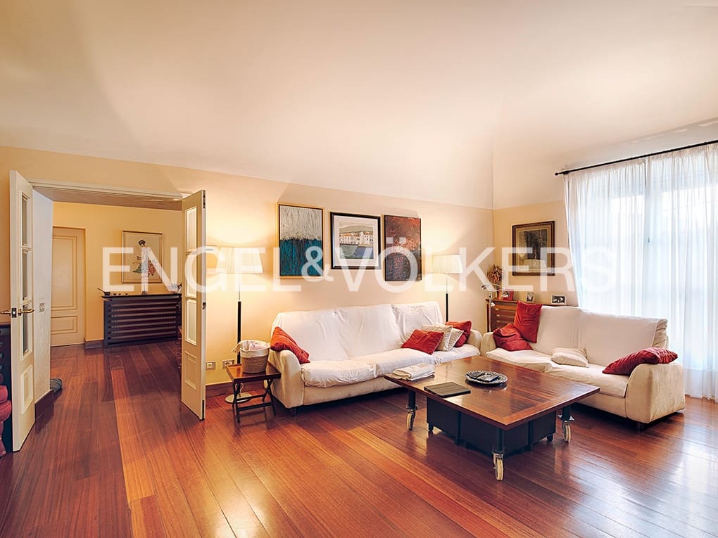 5 soveværelse Rækkehus til salg i Castello d'Empuries med garage - € 1.250.000 (Ref: 9005731)