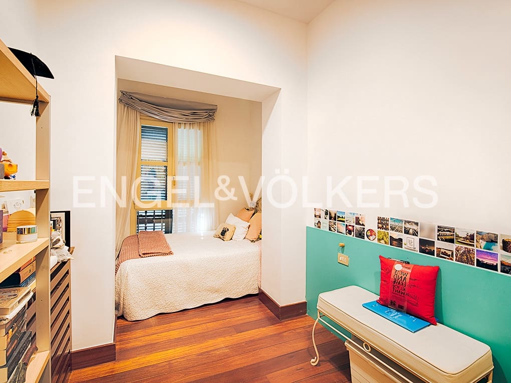 5 soveværelse Rækkehus til salg i Castello d'Empuries med garage - € 1.250.000 (Ref: 9005731)