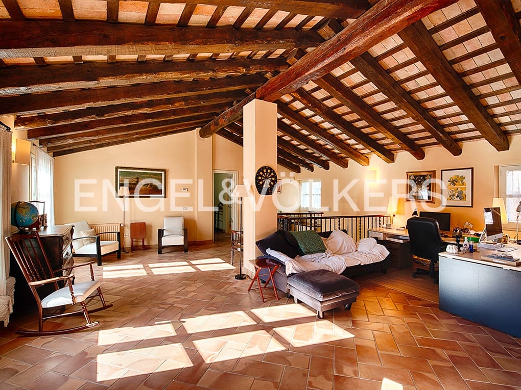 5 soveværelse Rækkehus til salg i Castello d'Empuries med garage - € 1.250.000 (Ref: 9005731)