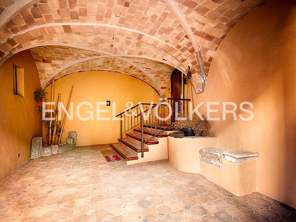 5 soveværelse Rækkehus til salg i Castello d'Empuries med garage - € 1.250.000 (Ref: 9005731)