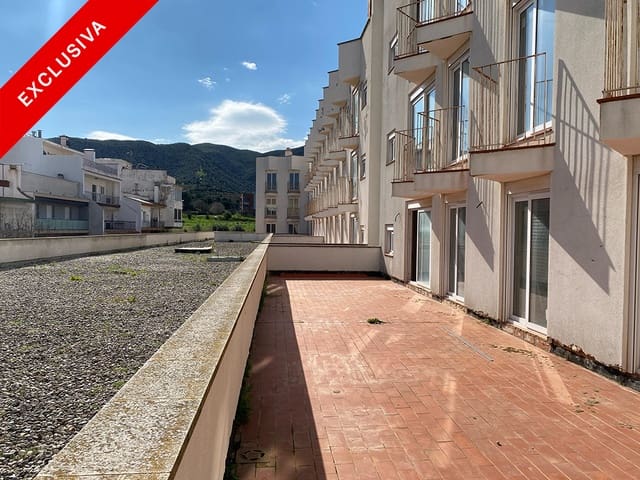 3 soveværelse Lejlighed til salg i Llançà med garage - € 277.500 (Ref: 9005734)