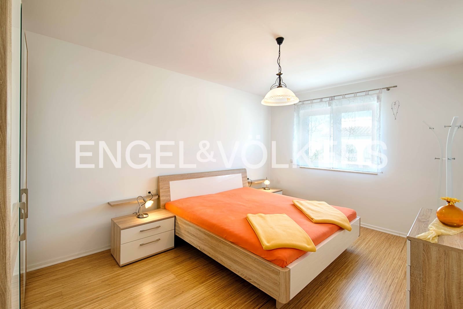 4 soveværelse Villa til salg i Empuriabrava med swimmingpool garage - € 1.180.000 (Ref: 9005740)