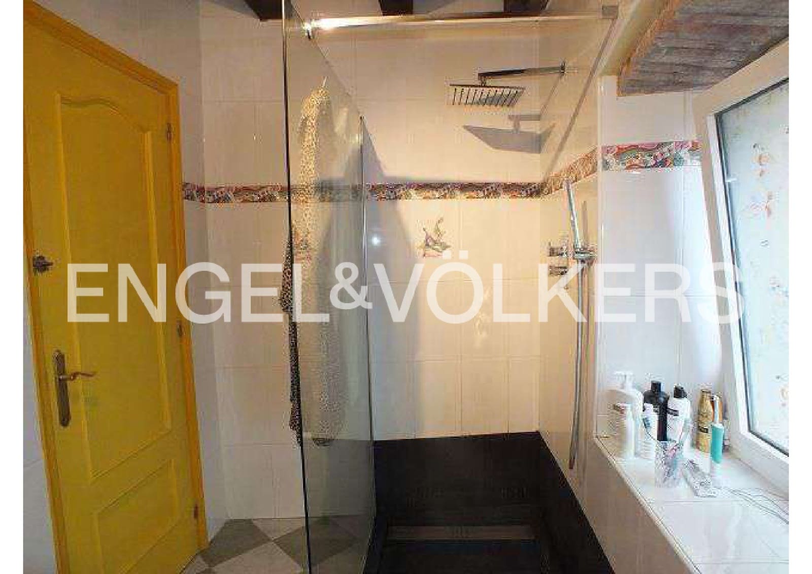 2 soveværelse Byhus til salg i Vilajuiga med garage - € 425.000 (Ref: 9005741)