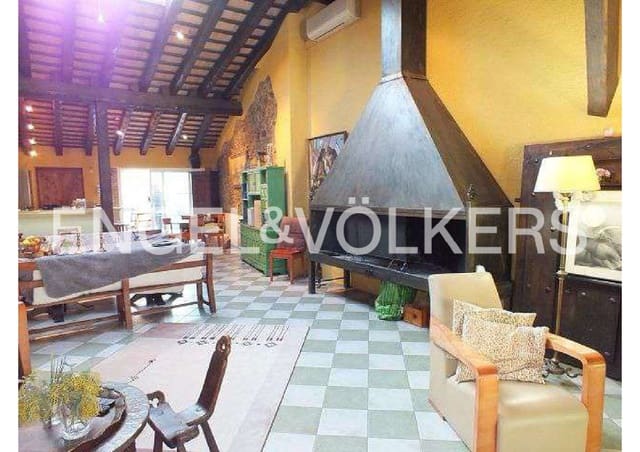 2 bedroom Townhouse for sale in Vilajuïga with garage - € 425,000 (Ref: 9005741)