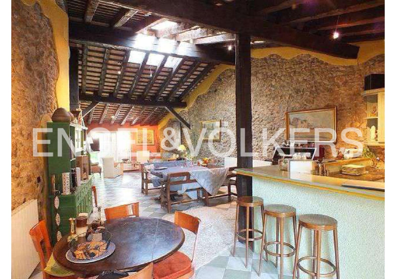 2 soveværelse Byhus til salg i Vilajuiga med garage - € 425.000 (Ref: 9005741)