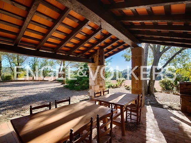 4 quarto Quinta/Casa Rural para venda em Cabanelles com garagem - 830 000 € (Ref: 9005742)