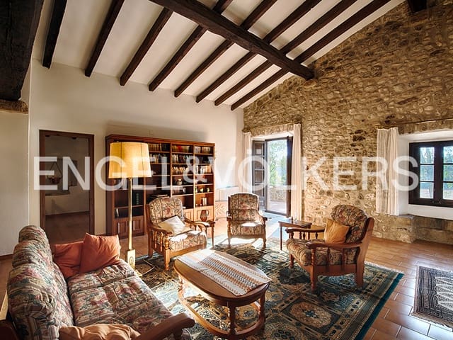 4 quarto Quinta/Casa Rural para venda em Cabanelles com garagem - 830 000 € (Ref: 9005742)