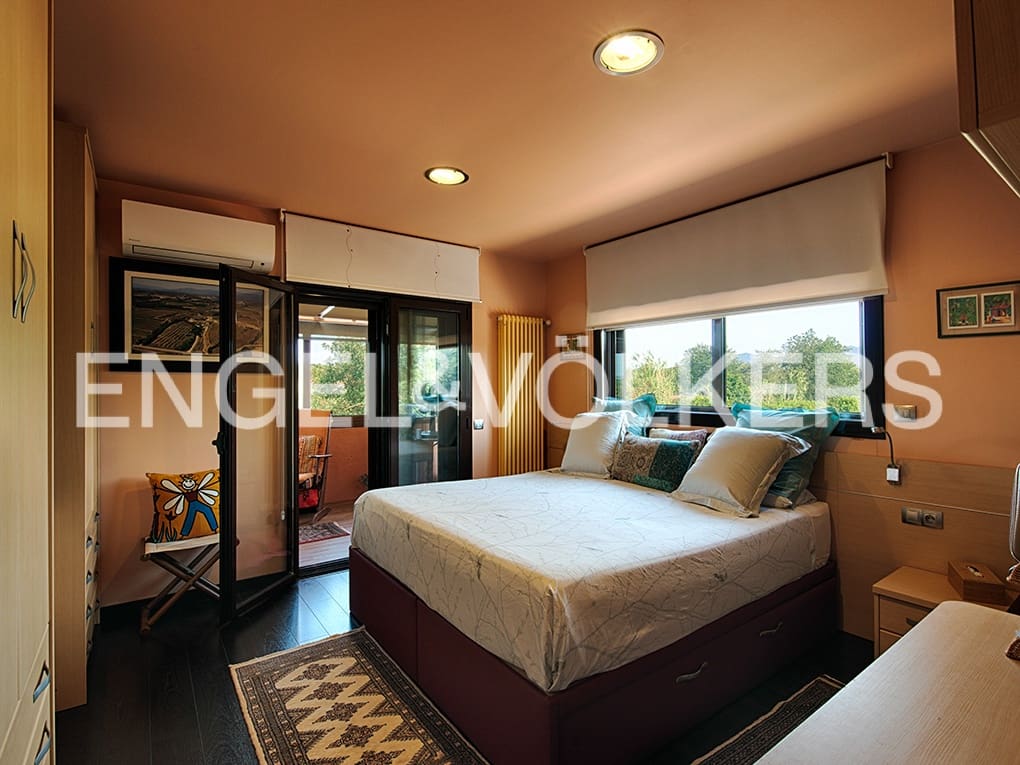 3 soveværelse Villa til salg i Masarac med swimmingpool garage - € 975.000 (Ref: 9005743)