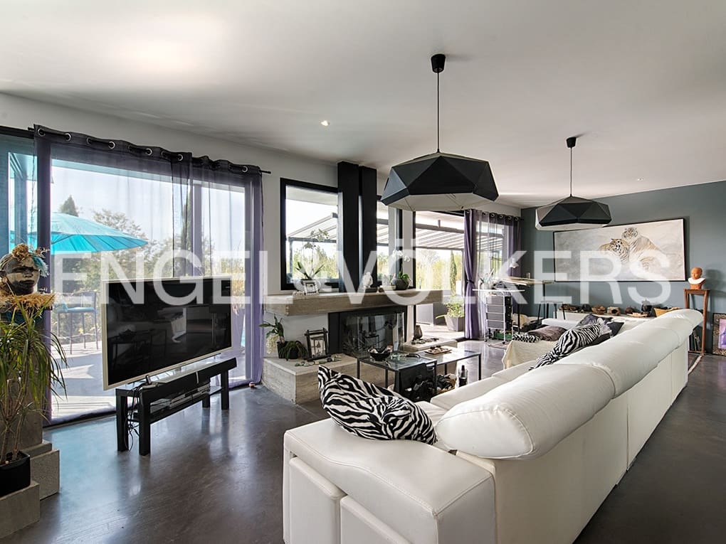 4 soveværelse Villa til salg i Mollet de Peralada med swimmingpool garage - € 745.000 (Ref: 9005746)