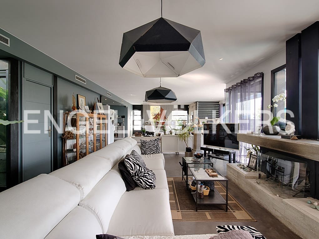 4 soveværelse Villa til salg i Mollet de Peralada med swimmingpool garage - € 745.000 (Ref: 9005746)