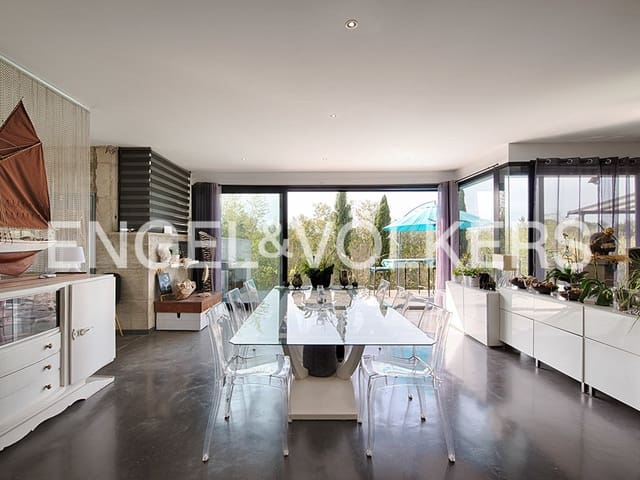 4 Zimmer Villa zu verkaufen in Mollet de Peralada mit Pool Garage - 660.000 € (Ref: 9005746)