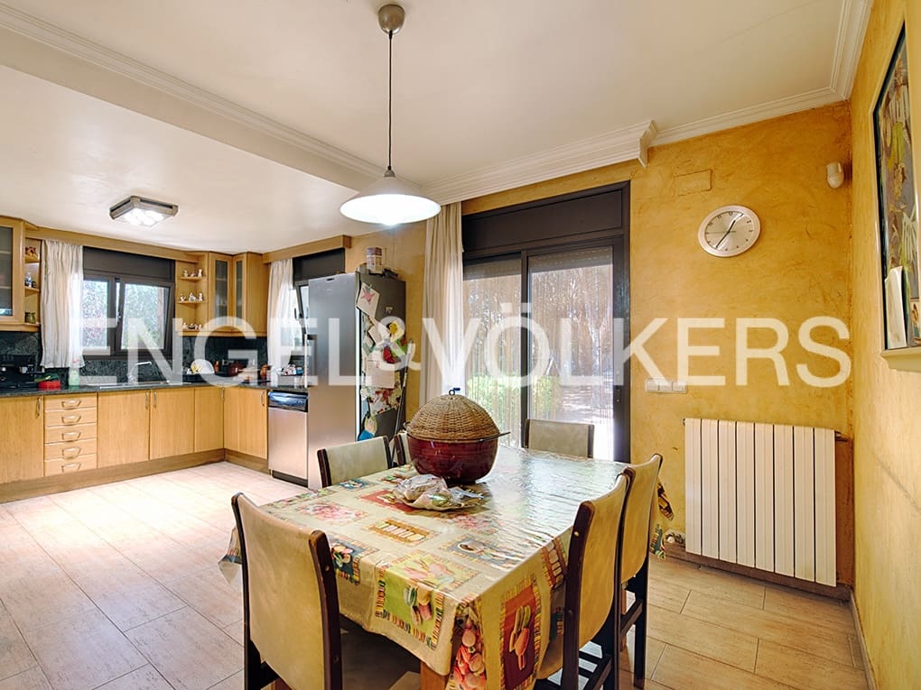 6 soveværelse Villa til salg i Mollet de Peralada med swimmingpool garage - € 575.000 (Ref: 9005747)