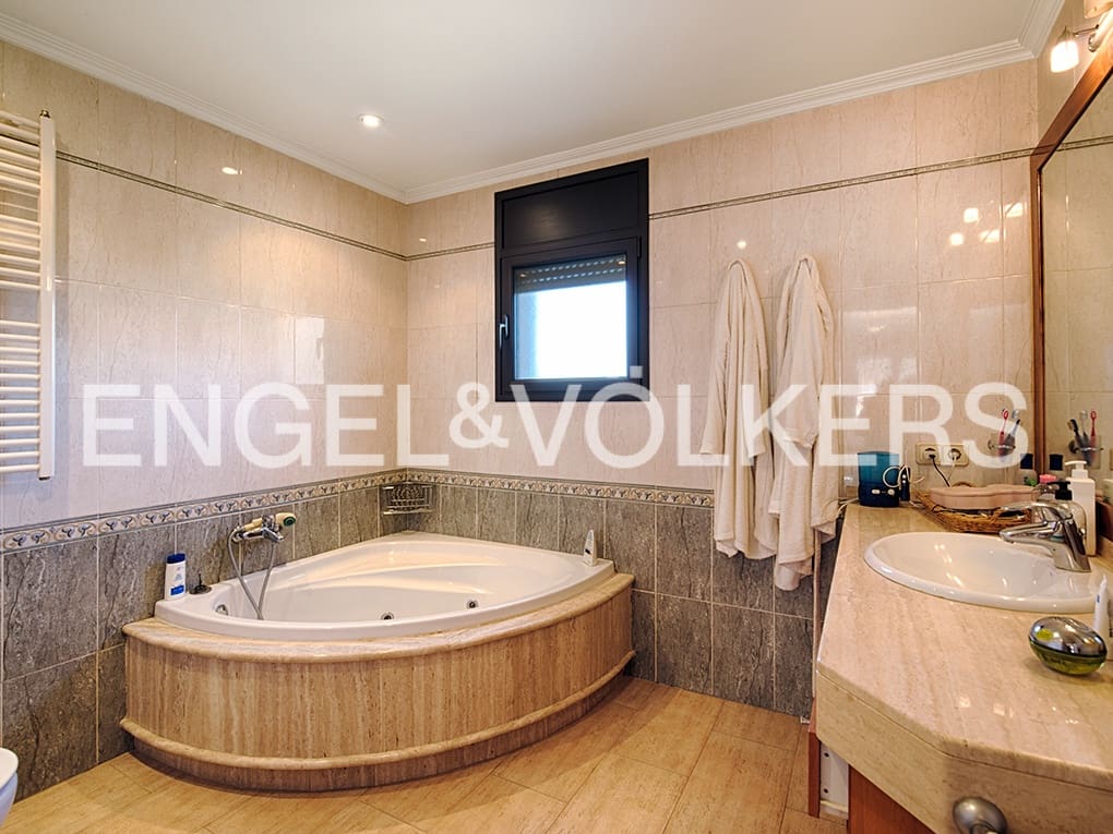 6 soveværelse Villa til salg i Mollet de Peralada med swimmingpool garage - € 575.000 (Ref: 9005747)