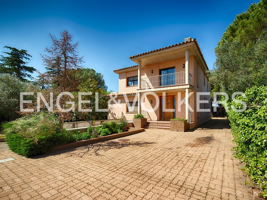 6 soveværelse Villa til salg i Mollet de Peralada med swimmingpool garage - € 575.000 (Ref: 9005747)