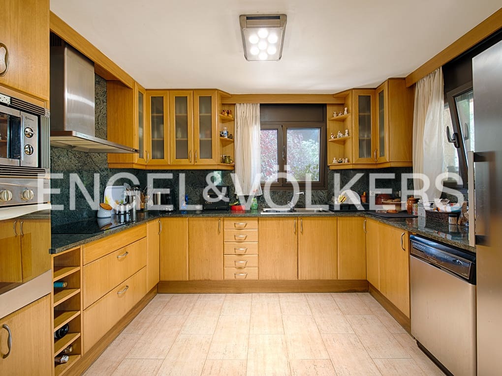 6 soveværelse Villa til salg i Mollet de Peralada med swimmingpool garage - € 575.000 (Ref: 9005747)