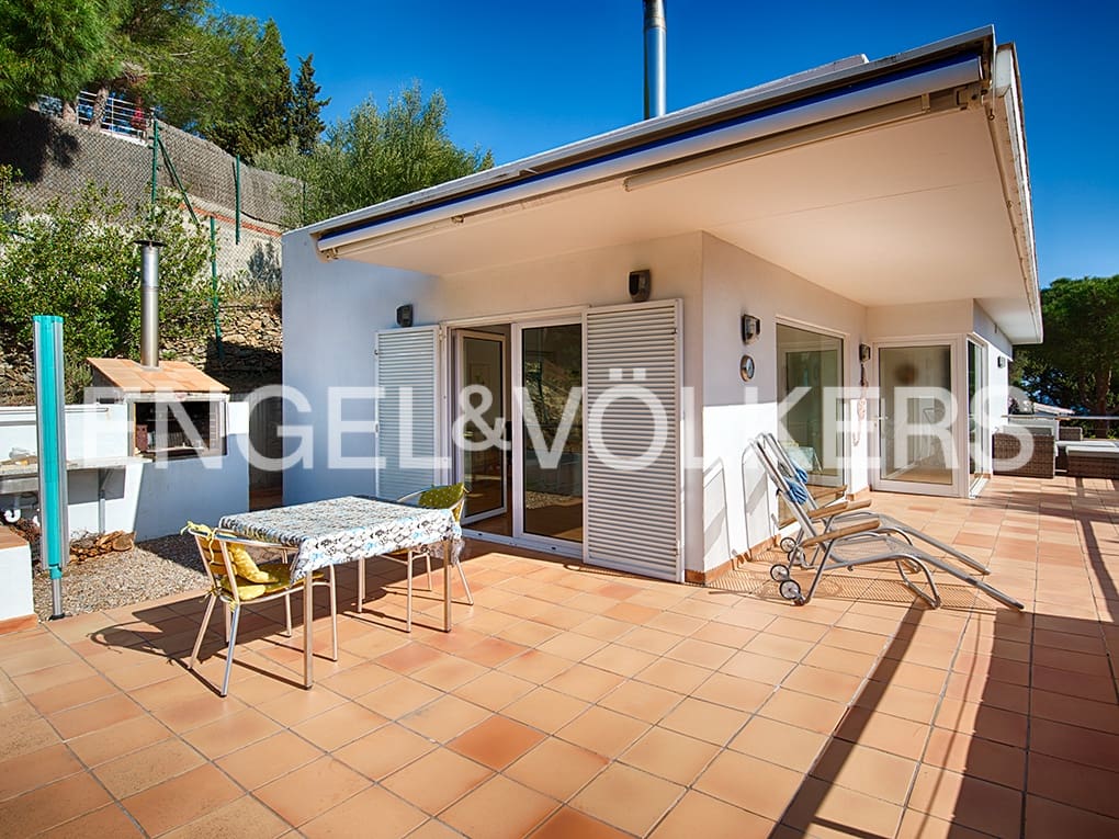 3 quarto Moradia para venda em El Port de la Selva com garagem - 895 000 € (Ref: 9005748)