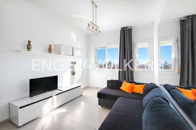 1 bedroom Apartment for sale in Empuriabrava, Castelló d'Empúries with garage - € 123,000 (Ref: 9005751)