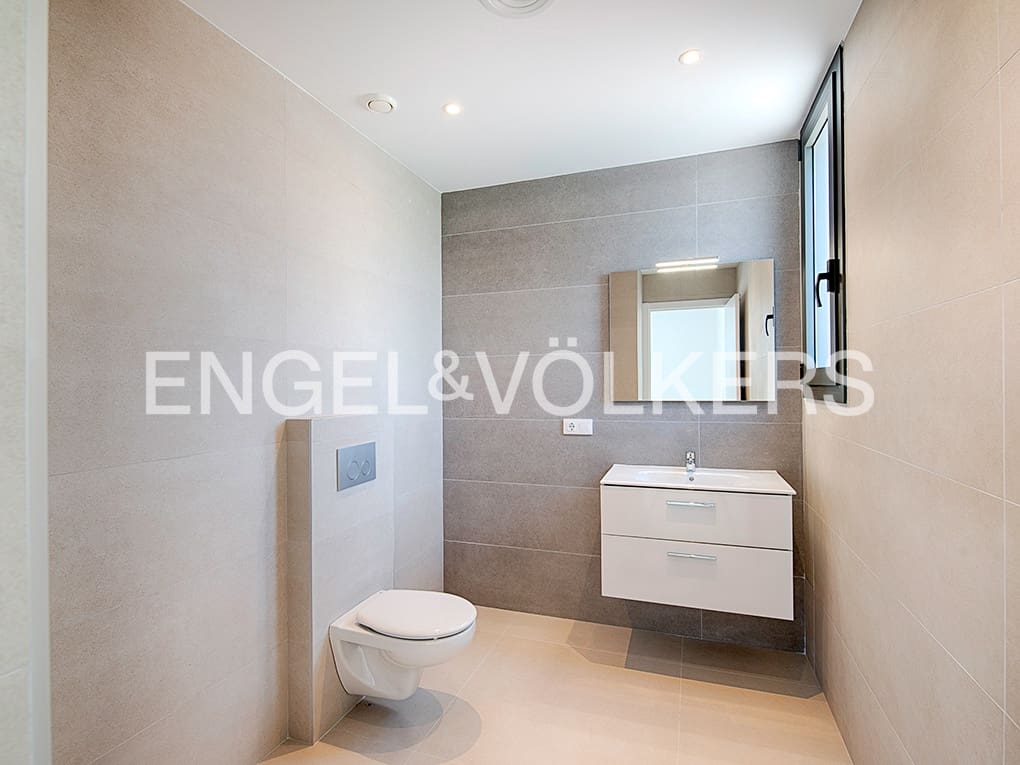 4 soverom Rekkehus til salgs i Empuriabrava med svømmebasseng garasje - € 649 000 (Ref: 9005752)