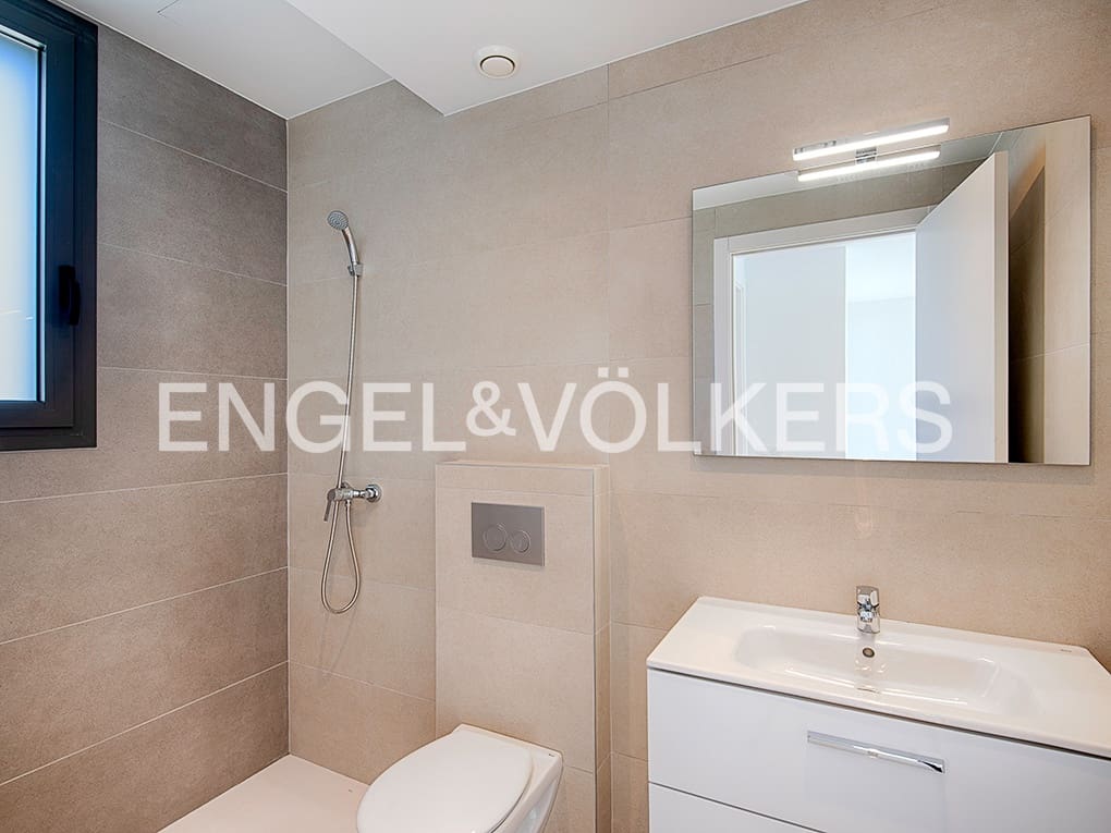 4 soverom Rekkehus til salgs i Empuriabrava med svømmebasseng garasje - € 649 000 (Ref: 9005752)