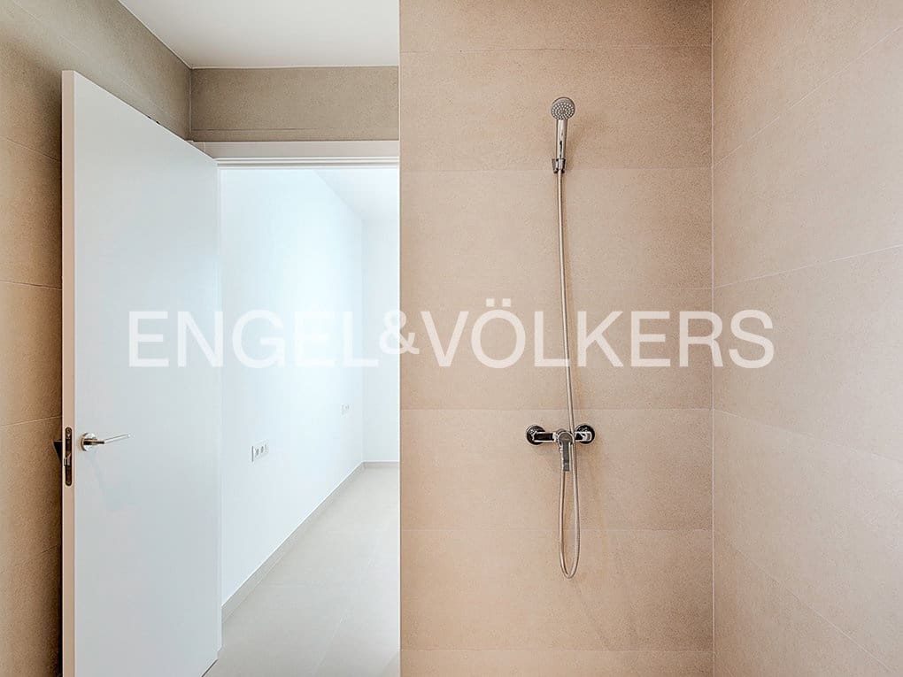 4 bedroom Terraced Villa for sale in Empuriabrava with pool garage - € 635,000 (Ref: 9005752)