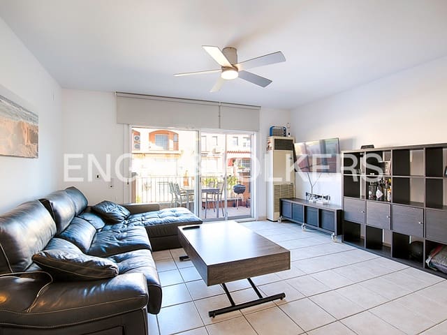 3 bedroom Terraced Villa for sale in Empuriabrava, Castelló d'Empúries with pool garage - € 348,000 (Ref: 9005753)