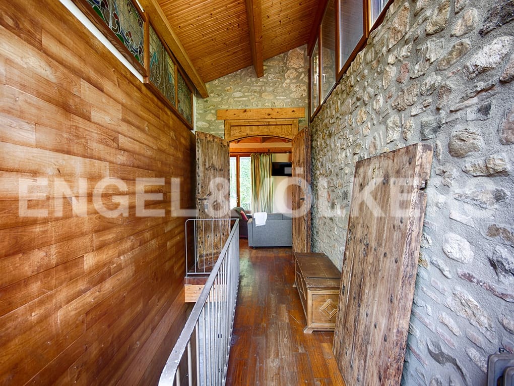 4 soveværelse Finca/Landehus til salg i Sant Llorenc de la Muga med garage - € 1.450.000 (Ref: 9005754)