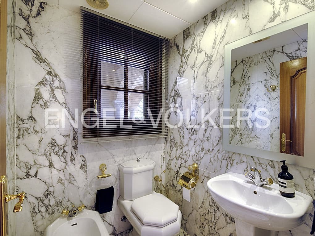 5 quarto Moradia para venda em Empuriabrava com piscina garagem - 3 995 000 € (Ref: 9005755)
