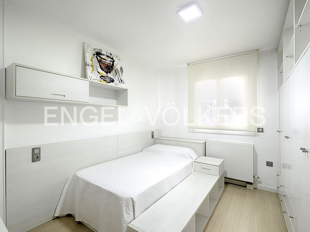 3 soveværelse Villa til salg i Empuriabrava med swimmingpool garage - € 1.150.000 (Ref: 9005758)