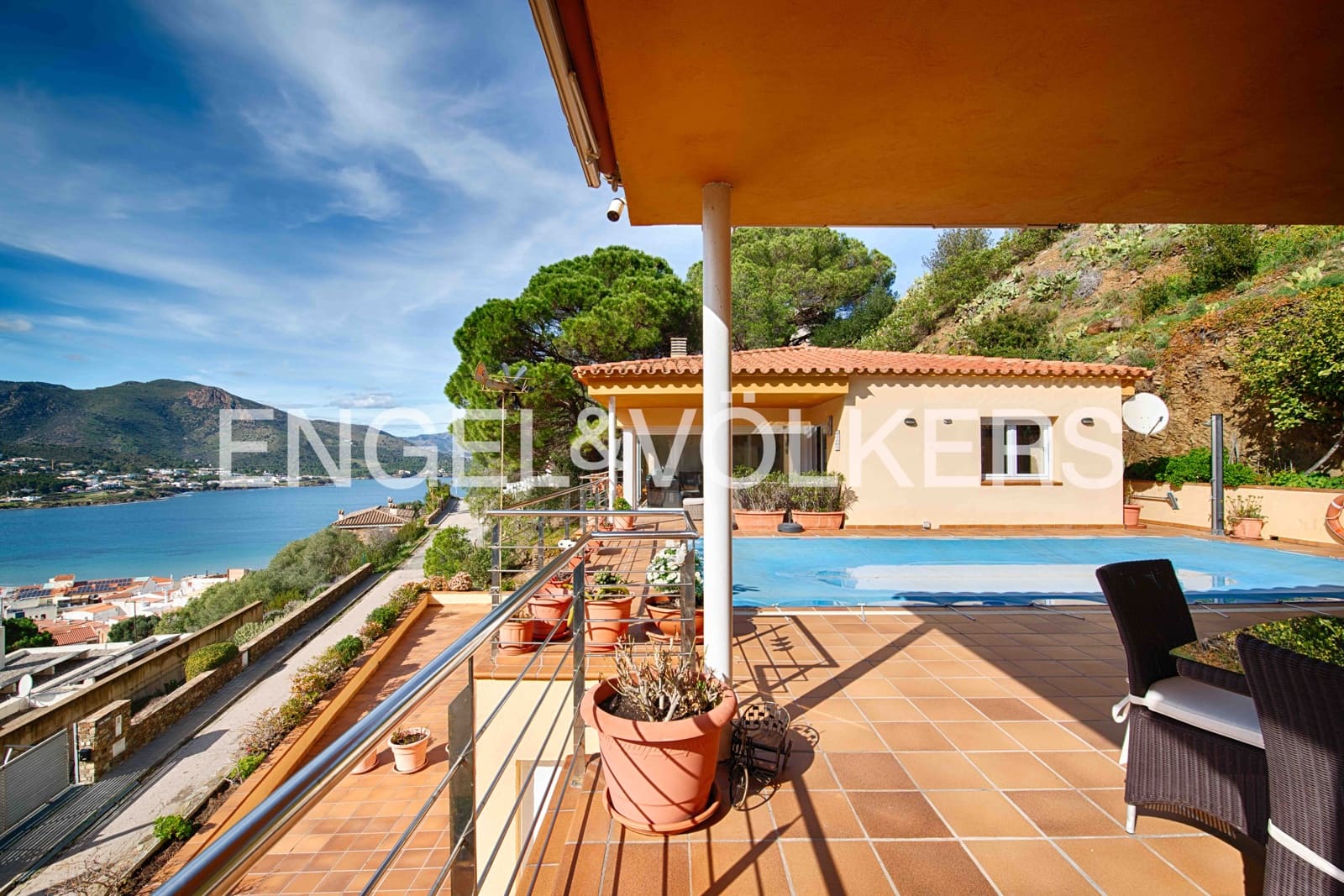 7 soveværelse Villa til salg i El Port de la Selva med swimmingpool garage - € 1.300.000 (Ref: 9005760)